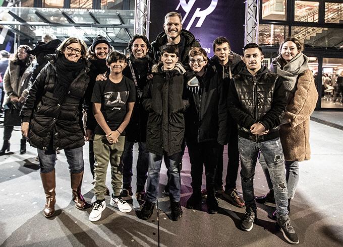 Jugendliche besuchen Handball-WM in der Lanxess Arena